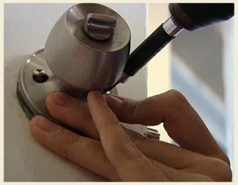 Aurora IL Locksmith Store Aurora, IL 630-381-0575 Aurora IL Locksmith Store Aurora, IL 630-381-0575 - 9-locks-change